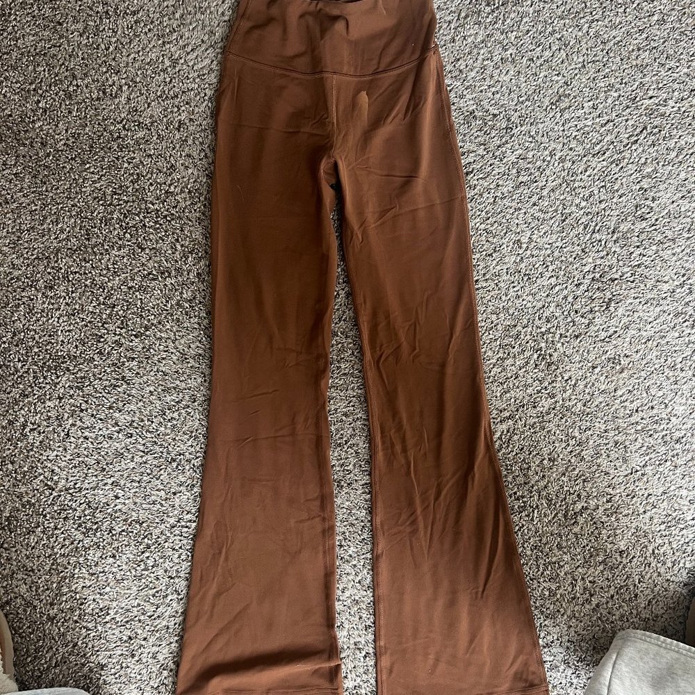 Lululemon High-Rise Align Flared Pant